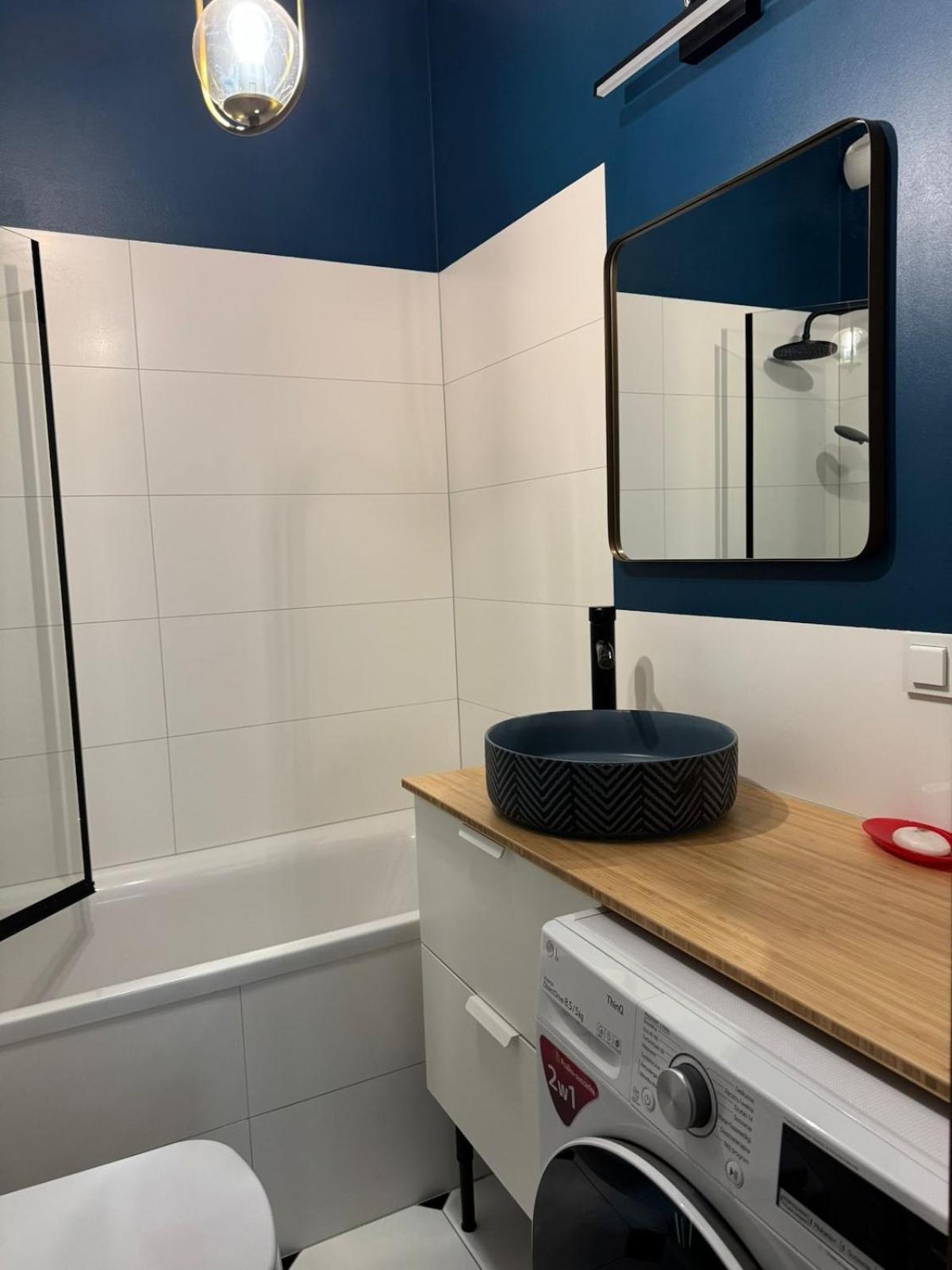Praga Polnoc 2 Bedrooms Apartament *